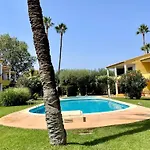 El Casa Kama アパート デニア