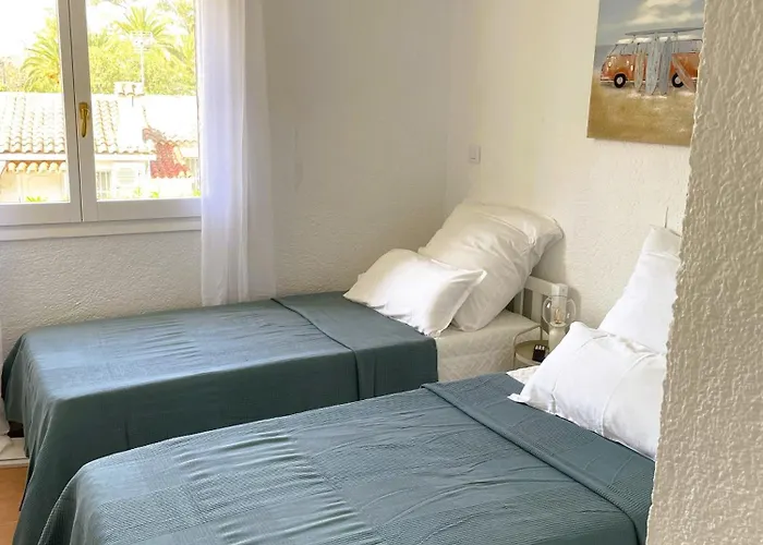 El Casa Kama Denia
