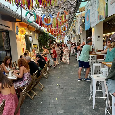 El Casa Kama 아파트